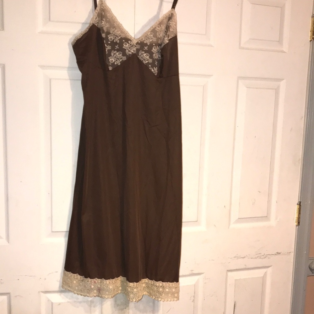 Women’s Lace-Trim Vanity Fair Slip
